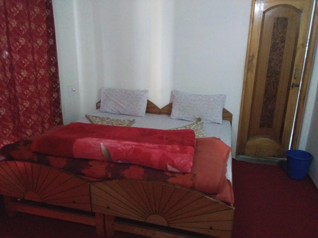 Galaxy Guest House Hundar Extérieur photo